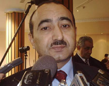 Али Гасанов: «Оппозиции следует выяснять отношения между собой без привлечения власти»