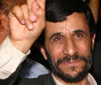 Ахмадинеджад заявил, что готов к переговорам с Бушем