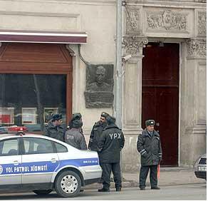 В начале мая в Баку полицейские проведут рейды
