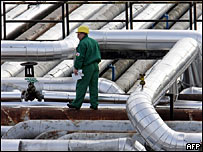 За апрель 2007 года ГНКАР транспортировала по БТД свыше полмиллиона тонн нефти