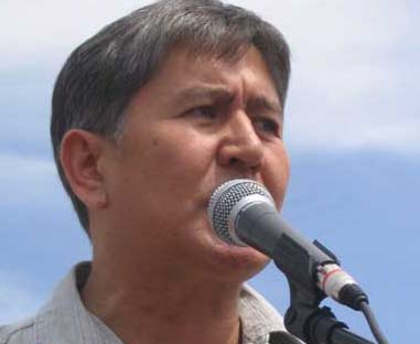 Премьер Киргизии заявил, что его пытались отравить