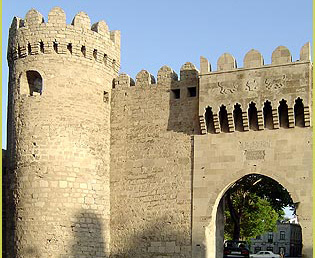 Крепостные стены Гянджи будут отреставрированы