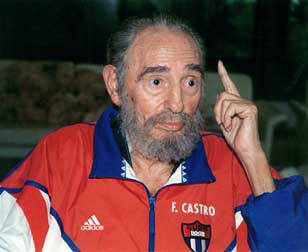 Фидель Кастро дал первое телеинтервью после болезни