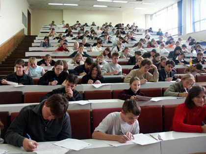 Прием студентов в Дипломатическую Академию Азербайджана ожидается не ранее 2008 года