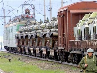 Россия обратилась к Азербайджану с просьбой содействовать переправке дополнительных военных грузов из Грузии
