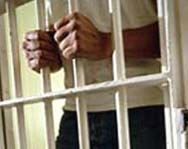 Житель Гянджи обвинен в мошенничестве и употреблении наркотиков