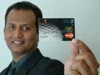 Халг Банк приступил к выдаче пластиковых карт системы Mastercard