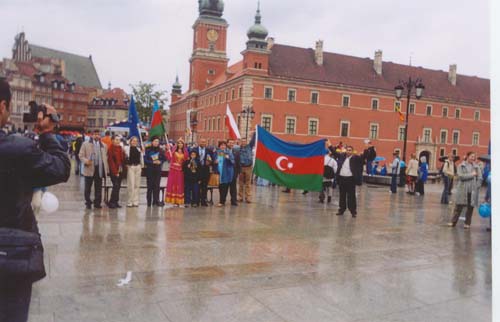 Азербайджанцы Грузии требуют для азербайджанского языка статус регионального