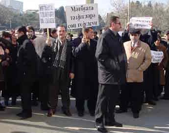 Общество азербайджанцев Ирана поднялось на защиту журналистов