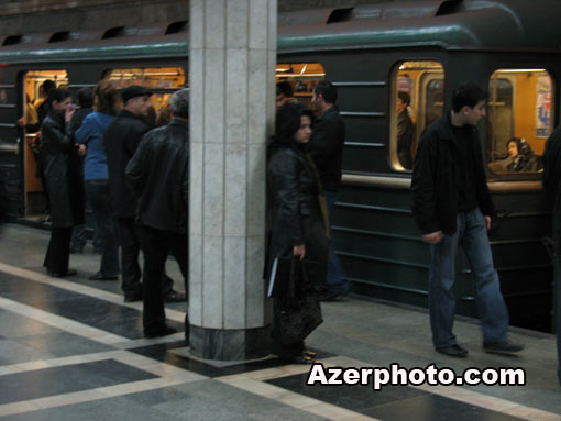 Бакинский метрополитен проводит обширный ремонт станций