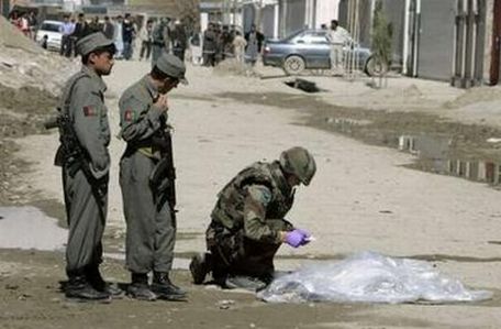 Террорист взорвал афганского чиновника вместе с тремя детьми