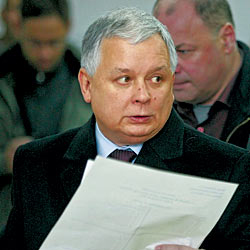Польский премьер допрошен по делу о коррупции