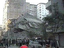 В течение месяца будут известны итоги проверки здания, пострадавшего при обрушении дома в Баку