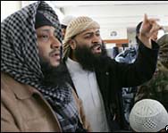 Британские мусульмане наняли пиарщиков для улучшения собственного имиджа