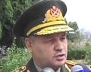 Министр обороны Азербайджана принял нового военного атташе посольства Франции