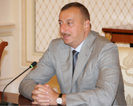 Президент Ильхам Алиев принял делегацию во главе с председателем Совета Меджлиса Ирана