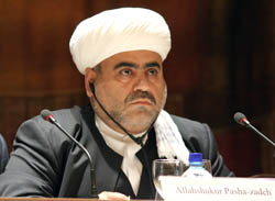 Шейхульислам Аллахшукюр Пашазаде встретился с председателем парламента Ирана