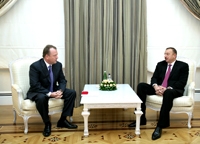 Президент Ильхам Алиев принял президента Международной федерации дзюдо Мариуса Визера