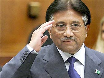 Две трети пакистанцев требуют отставки Первеза Мушаррафа