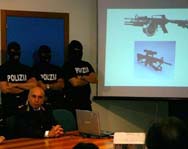 Итальянская полиция провела облаву на мафиози