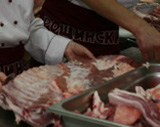 В ходе проверок обнаружено около 2 тонн мяса мертвых животных