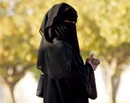 Жительница Саудовской Аравии собирается замуж в шестнадцатый раз за два года