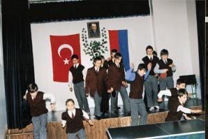 Германия отказывается от турецких школ