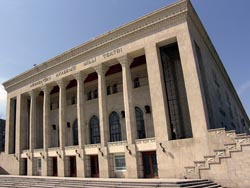 Азербайджанский национальный драматический театр готовится отметить 135-летие