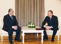 Президент Азербайджана наградил народного артиста орденом «Истиглал»