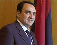 Артур Багдасарян заявил, что за его соглашением с Сержем Саркисяном стоят около 70 % избирателей