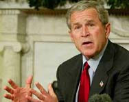 Буш может посетить Косово в начале апреля
