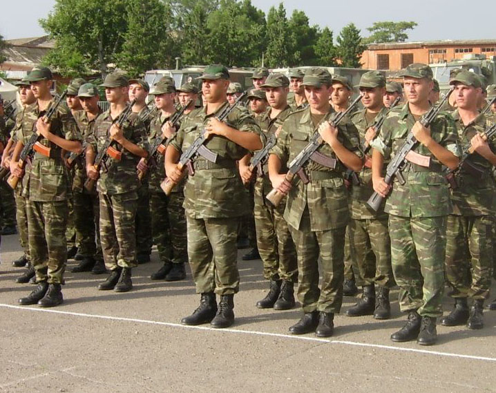 Азербайджанские военнослужащие принимают участие в турецких военных курсах