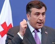 Несмотря ни на что, президент Грузии Михаил Саакашвили доволен итогами саммита НАТО в Бухаресте