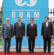 Генеральный секретарь ГУАМ Валерий Чечелашвили с визитом прибывает в Азербайджан