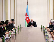 Президент Азербайджана принял участников международной конференции «За демократию и стабильность: новые возможности сотрудничества»