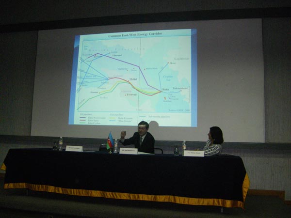 В университете в Мехико состоялась конференция, посвященная Азербайджану /ФОТО/
