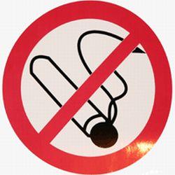 В Турции запретили курить во всех общественных местах