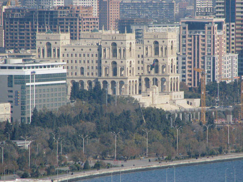 В Баку открывается первый Международный страховой форум