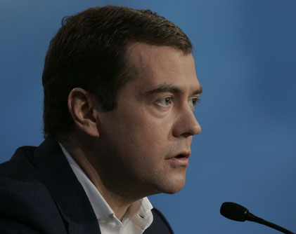 Российские СМИ об итогах визита президента Медведева Баку
