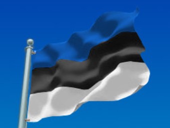 Президент Эстонии между молотом и наковальней
