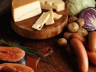 Из продажи изъято 475 кг просроченных продуктов питания