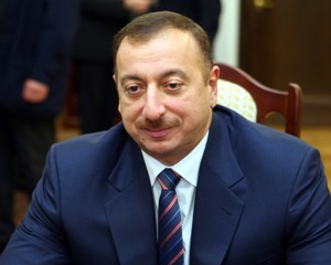 Ильхам Алиев встретился с Виктором Януковичем - ФОТО