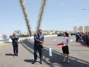 Президент Ильхам Алиев принял участие в открытии дорожного комплекса - ДОПОЛНЕНО