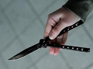 Житель Загатальского района ранил ножом односельчан