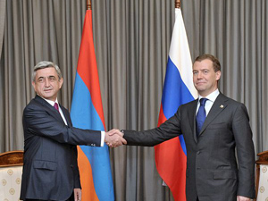 Президенты РФ и Армении надеются на развитие сотрудничества двух стран