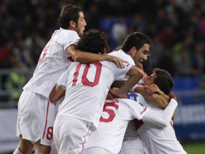 Турция и Германия одержали победы на старте отбора Евро-2012