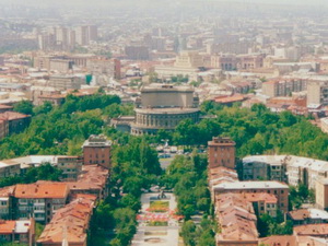 Завтра из Армении убегут даже олигархи – Армянский политик