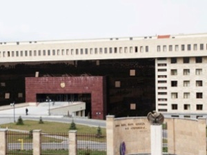 Министерство обороны Армении должно принести извинения за угрозы