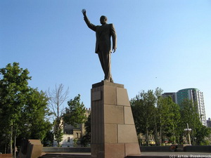 В столице Сербии установят памятник Гейдару Алиеву