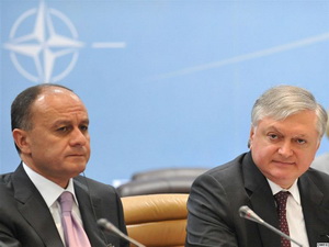 Эдвард Налбандян и Сейран Оганян не встречались с генсеком НАТО